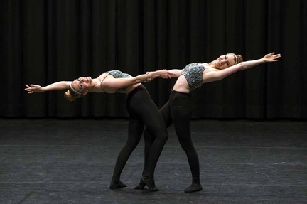 SM-1599.jpgMichaela und Irina Duo 2015